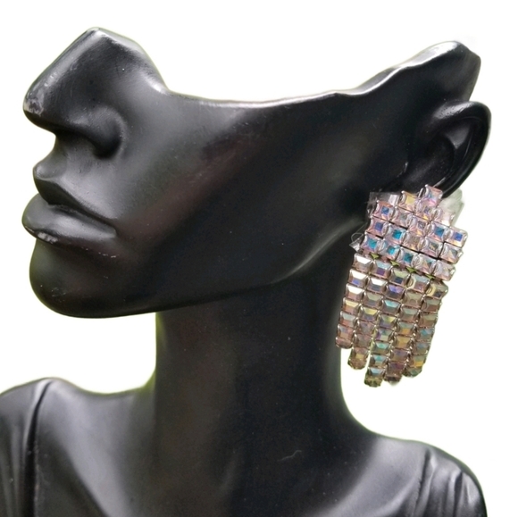 Monet Jewelry - MONET VINTAGE IRRIDESCENT WATERFALL CASCADE RHINESTONE CLIP ON EARRINGS